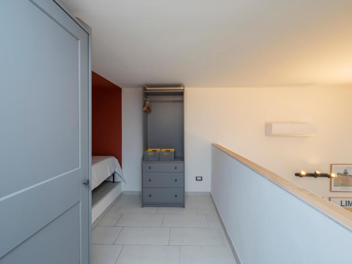 Ihost Apartment - Romilli 17A Mailand Exterior foto