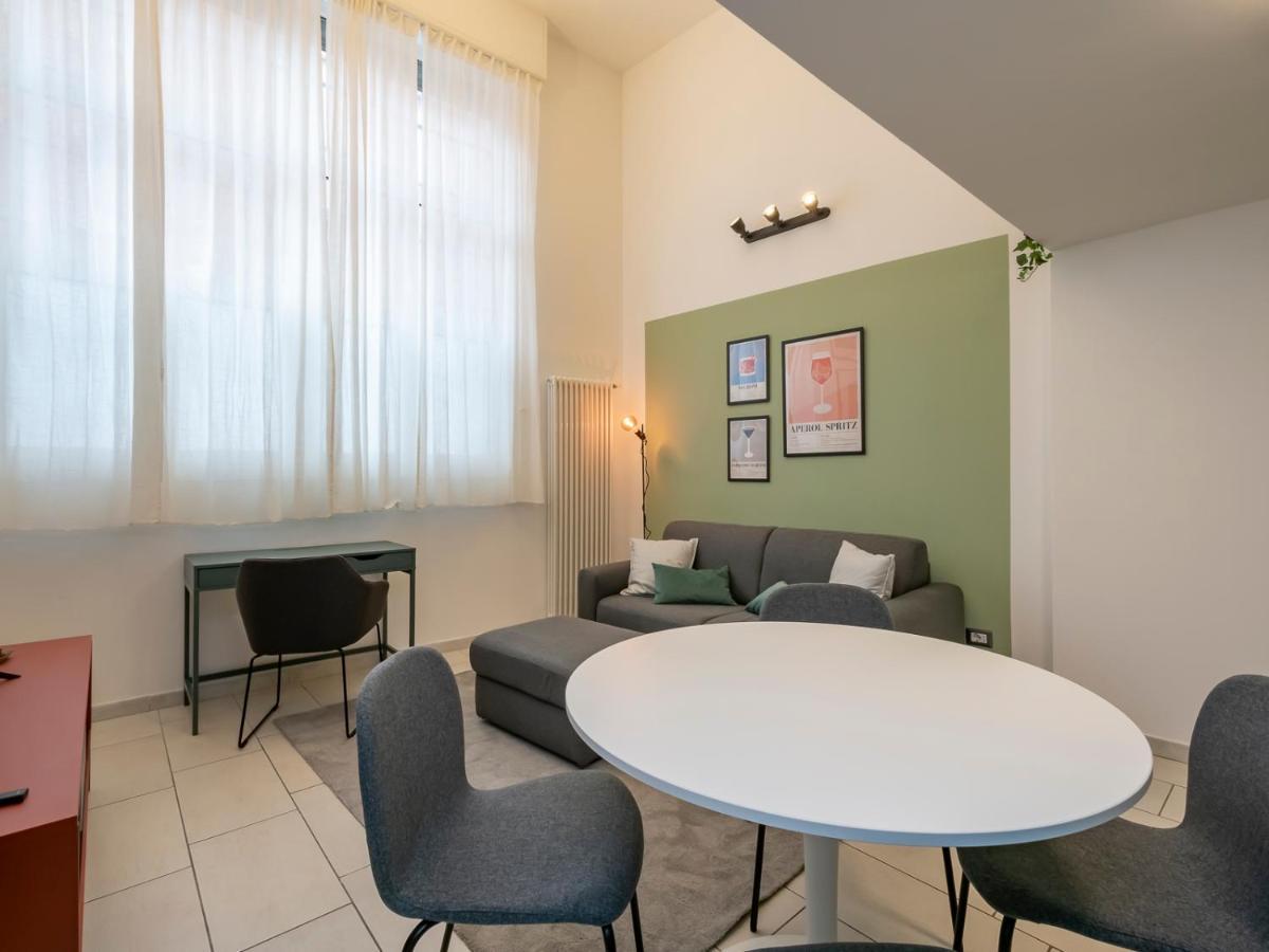 Ihost Apartment - Romilli 17A Mailand Exterior foto